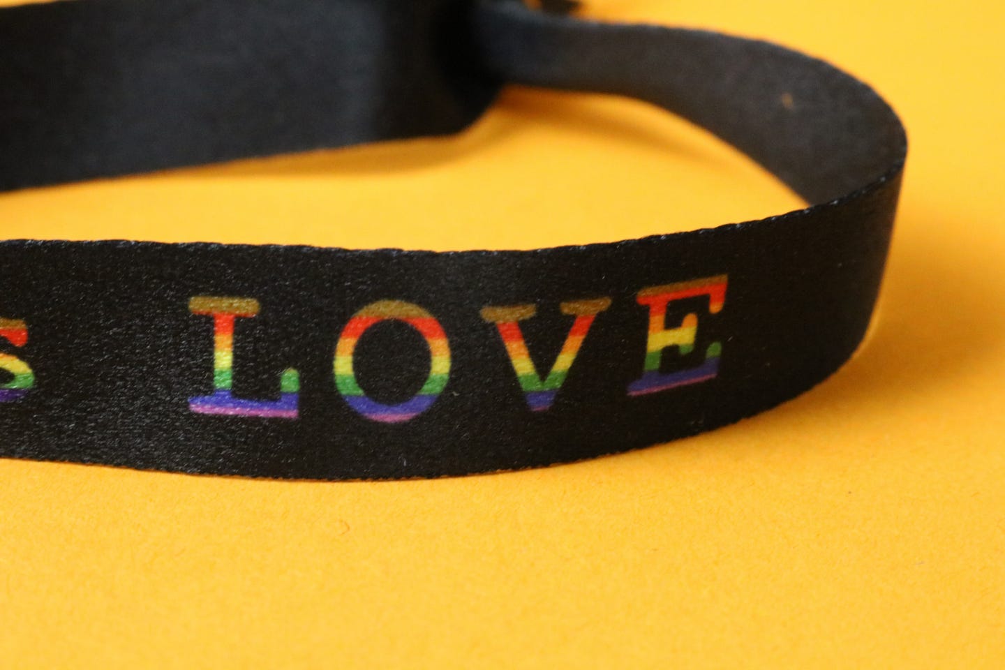 Festival Armband Schwarz (LOVE IS LOVE)