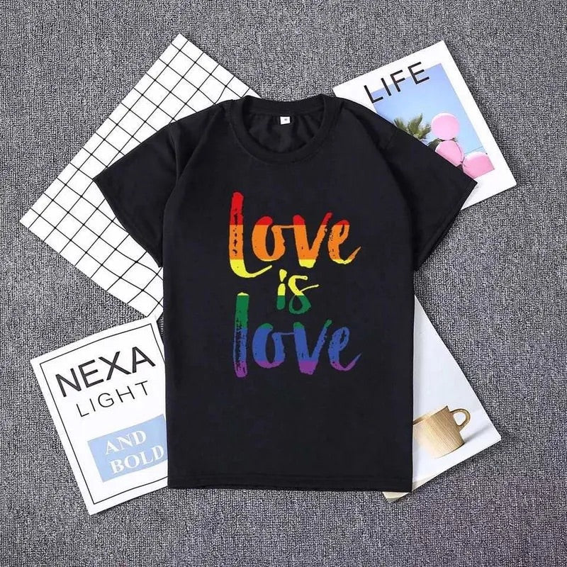 Love is love T-Shirt Schwarz 100% Baumwolle