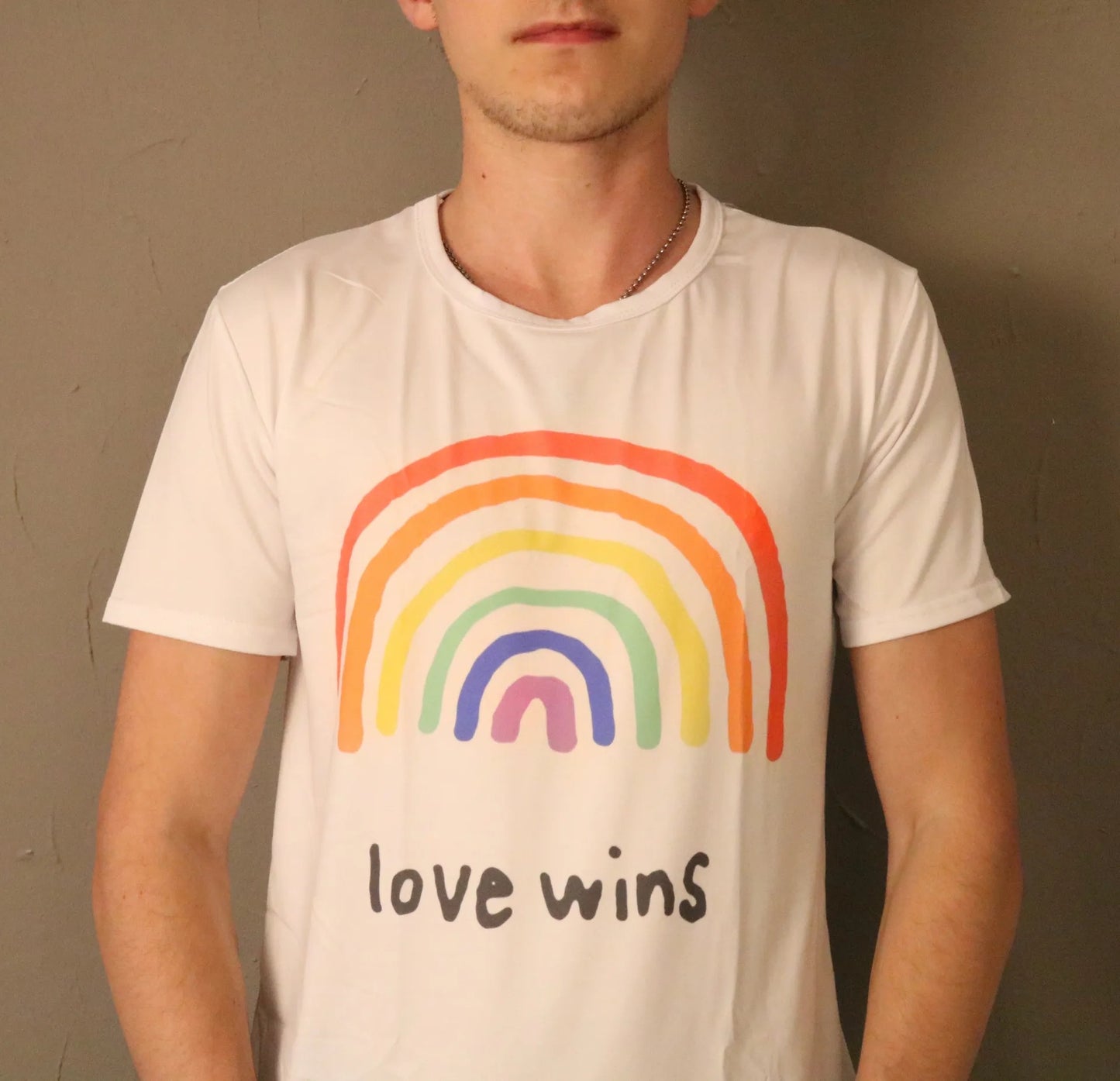 Love wins T-Shirt Unisex