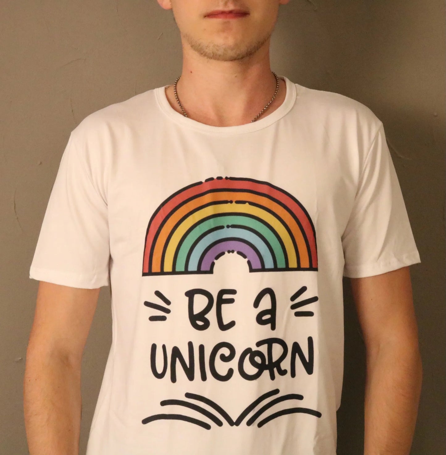 BE A UNICORN T-Shirt Unisex